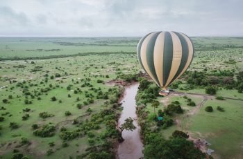 Hot air balloon in Maasai Mara national reserve, Kenya